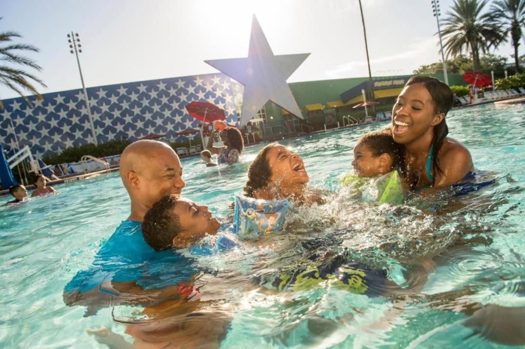 Disney'S All-Star Sports Resort Celebration Exteriör bild